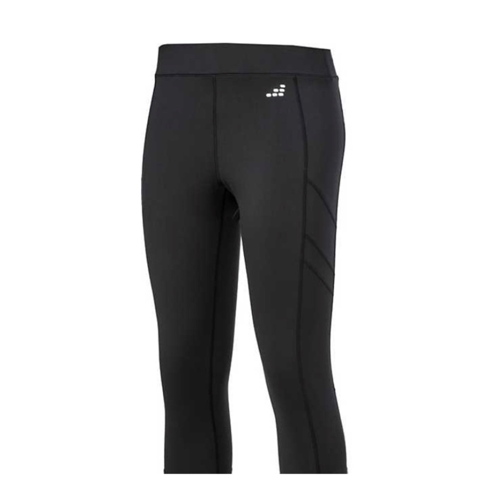 Cropped black leggings